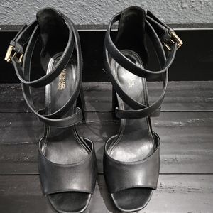 Michael Kors Black Platform Strappy Heels Size 9 Women's